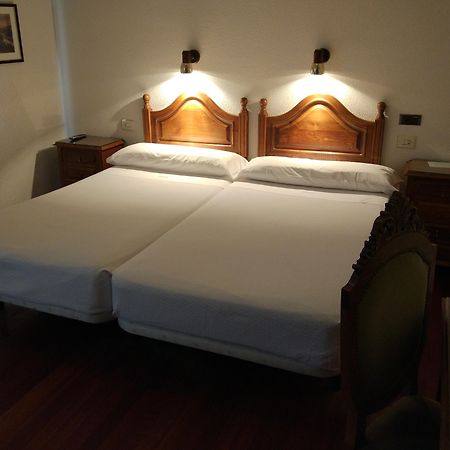 פואבלה דה סנאבריה Hotel Los Perales מראה חיצוני תמונה