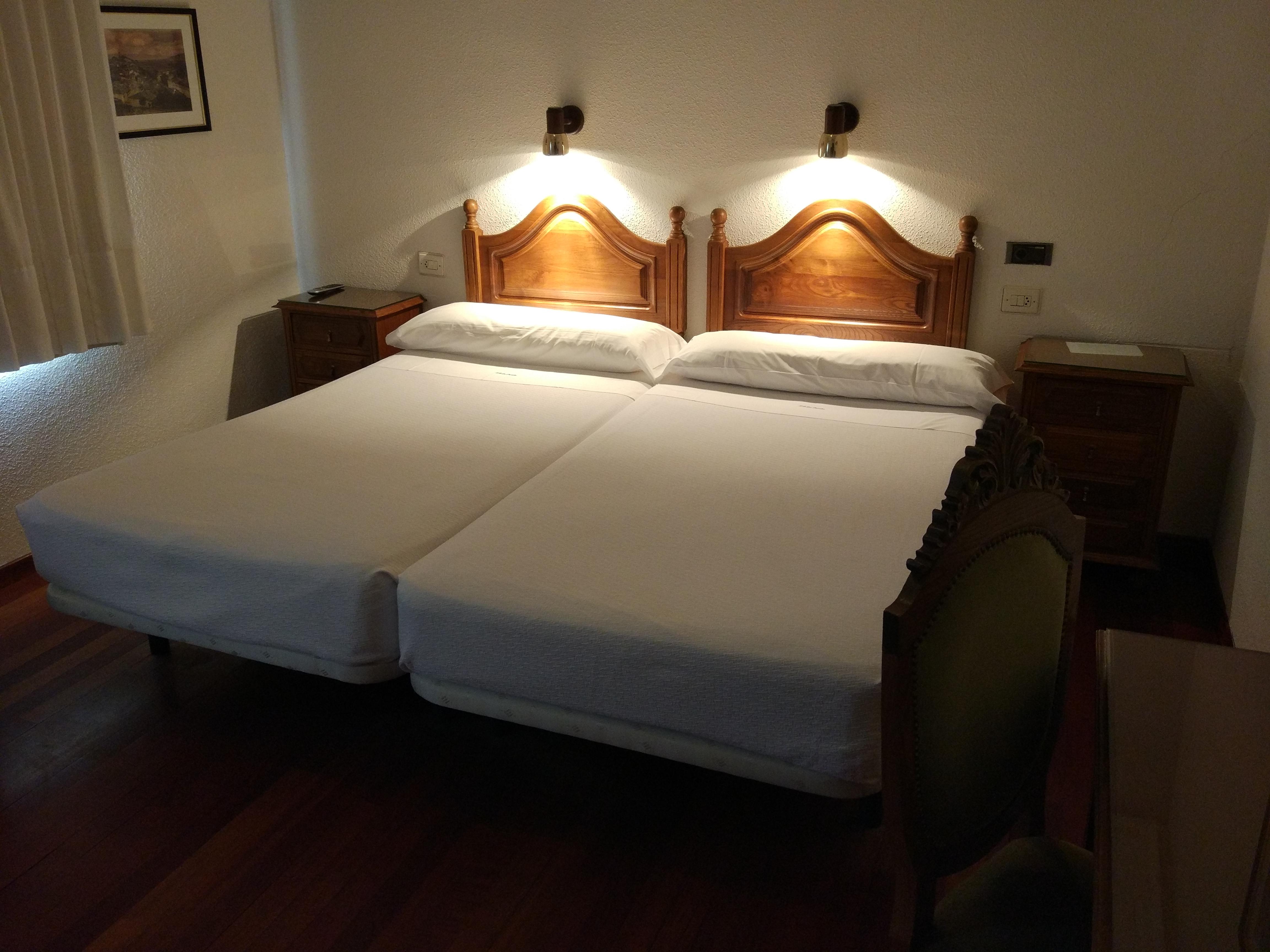 פואבלה דה סנאבריה Hotel Los Perales מראה חיצוני תמונה