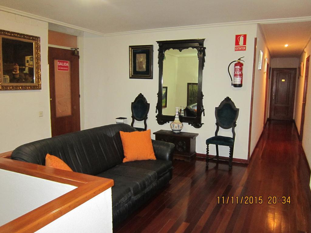 פואבלה דה סנאבריה Hotel Los Perales מראה חיצוני תמונה