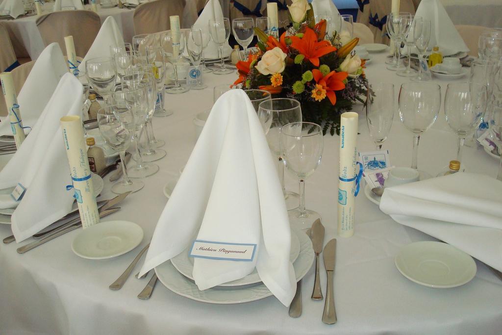פואבלה דה סנאבריה Hotel Los Perales מראה חיצוני תמונה