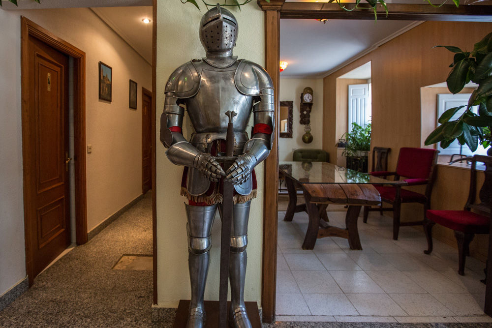 פואבלה דה סנאבריה Hotel Los Perales מראה חיצוני תמונה