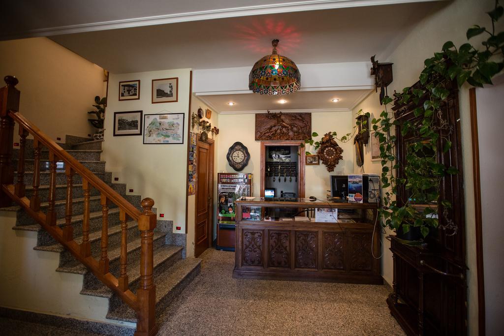 פואבלה דה סנאבריה Hotel Los Perales מראה חיצוני תמונה