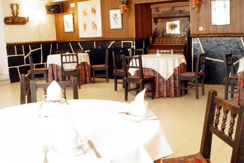 פואבלה דה סנאבריה Hotel Los Perales מראה חיצוני תמונה